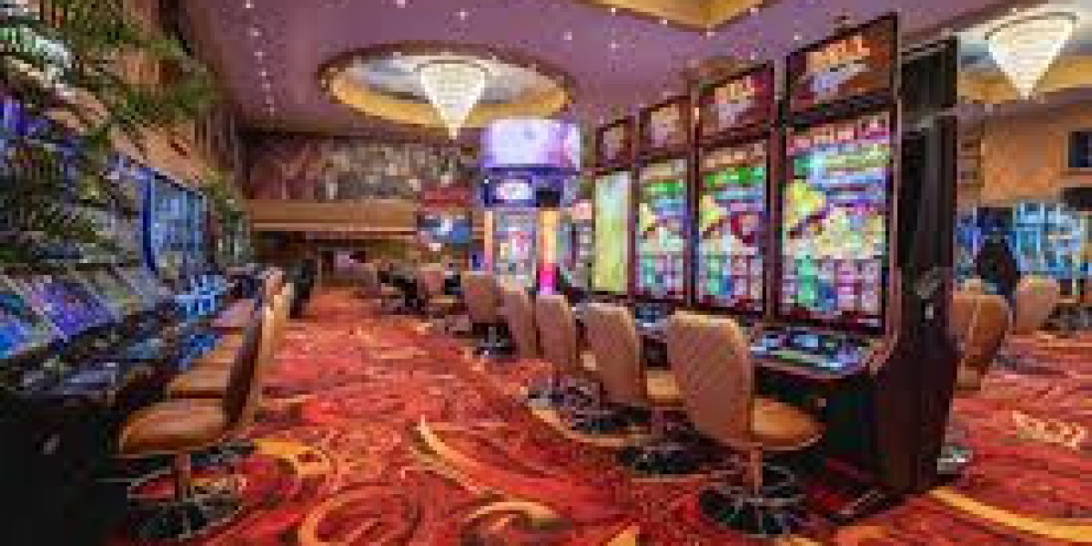 How Casinos Make Money: A Look at the Business Model